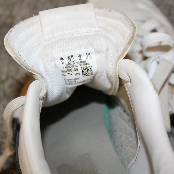 Girls Puma Black and White Tennis Shoes Size 3 - Picture 9 of 9